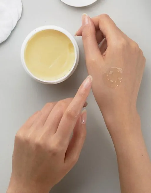 26525 egyptian magic cream hydration