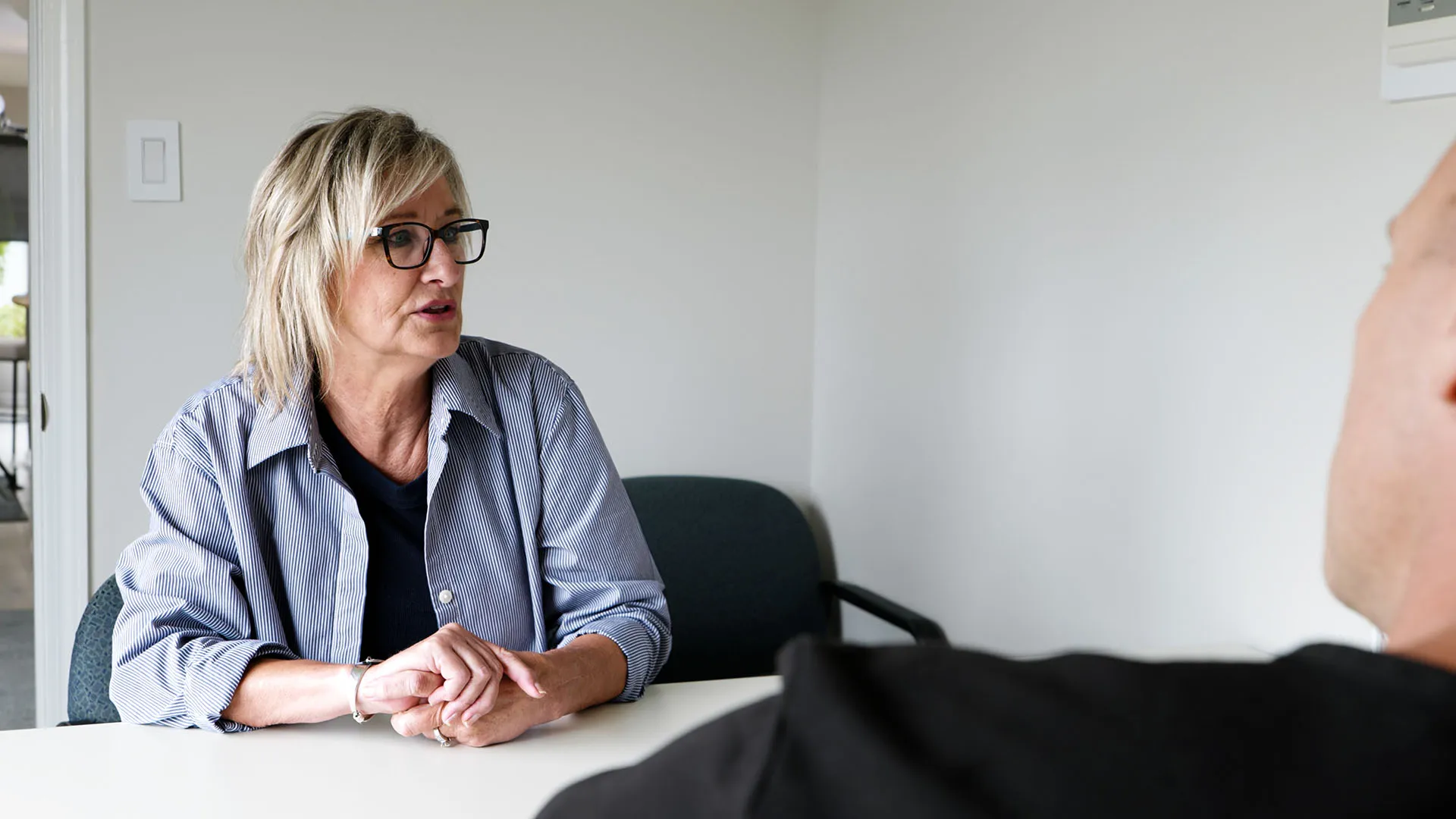 26702 teeth stains causes