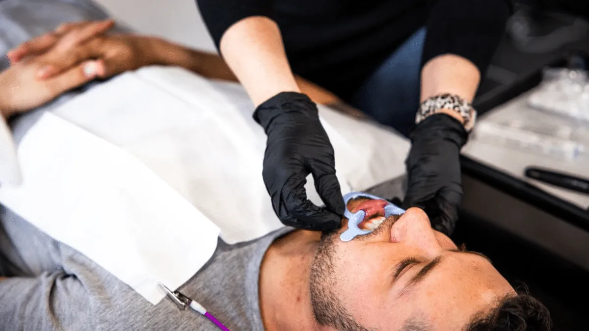 26758 teeth whitening las vegas image 4